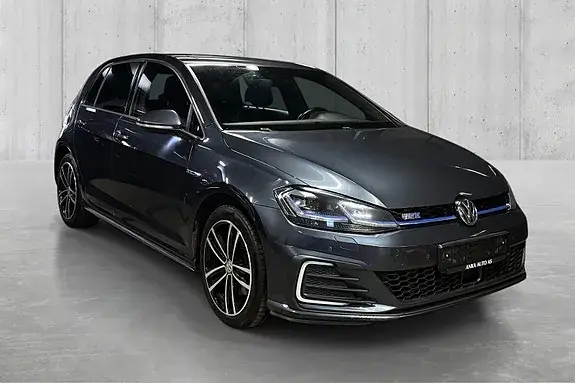 Volkswagen Golf 7 2017 photo 2