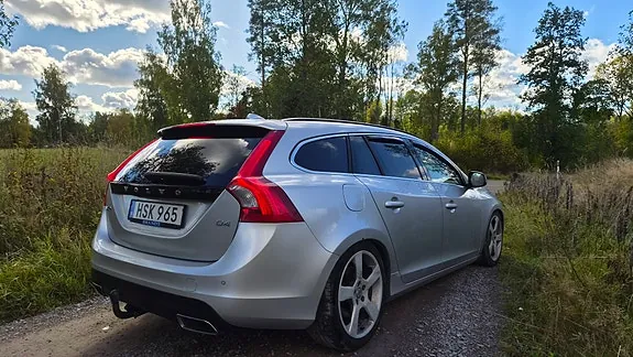 Volvo V60 2016 photo 4