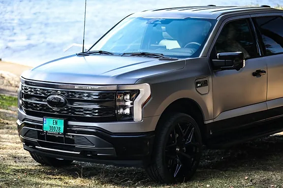 Ford F-150 2025 photo 4