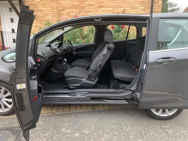 Ford B-Max 2016 photo 3
