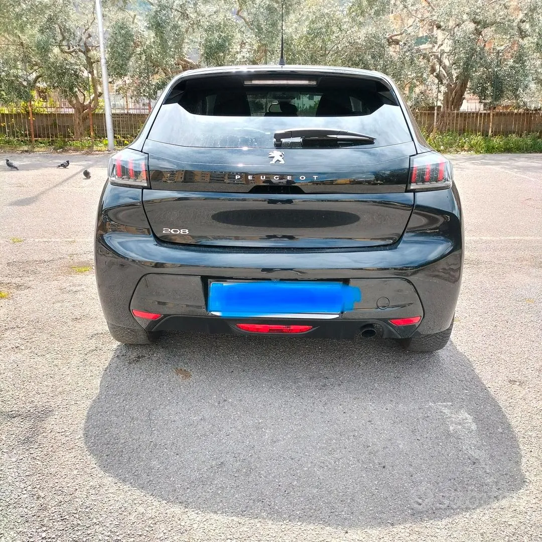 Peugeot 208 2020 photo 2