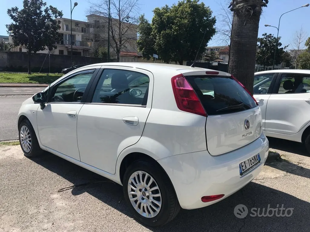 Fiat Punto 2014 photo 3