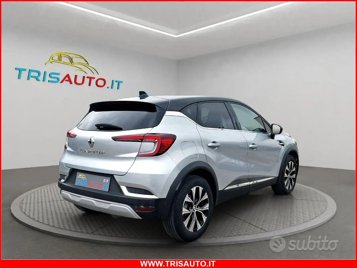 Renault Captur 2023 photo 4