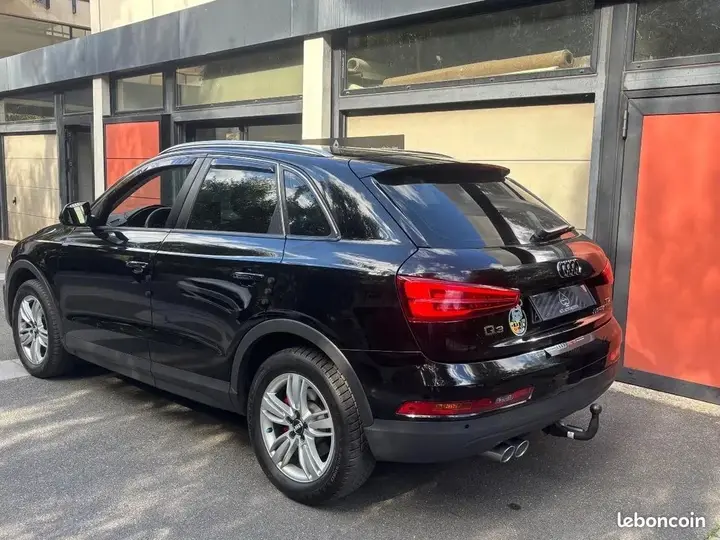 Audi Q3 2015 photo 3