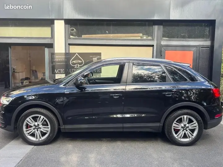Audi Q3 2015 photo 2