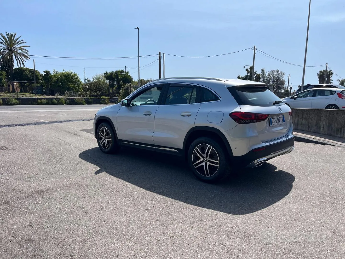 Mercedes-Benz Gla 2022 photo 2