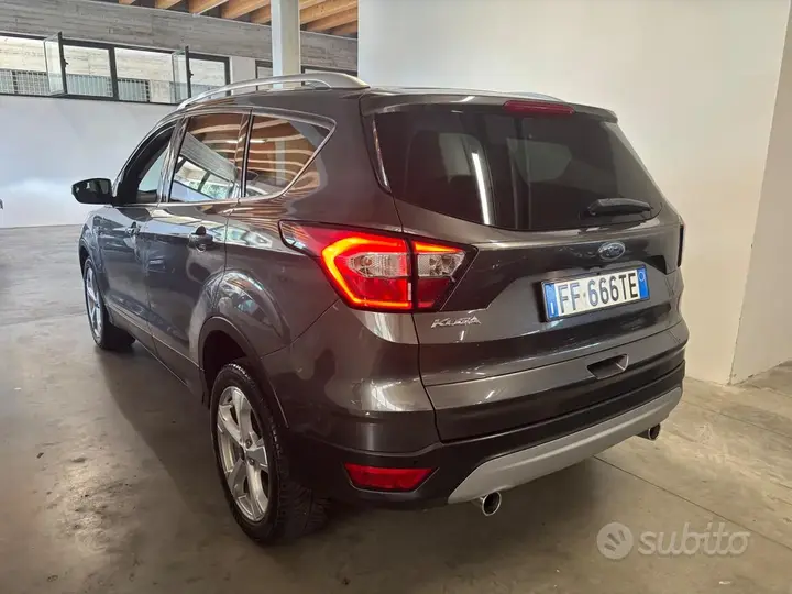 Ford Kuga 2017 photo 2