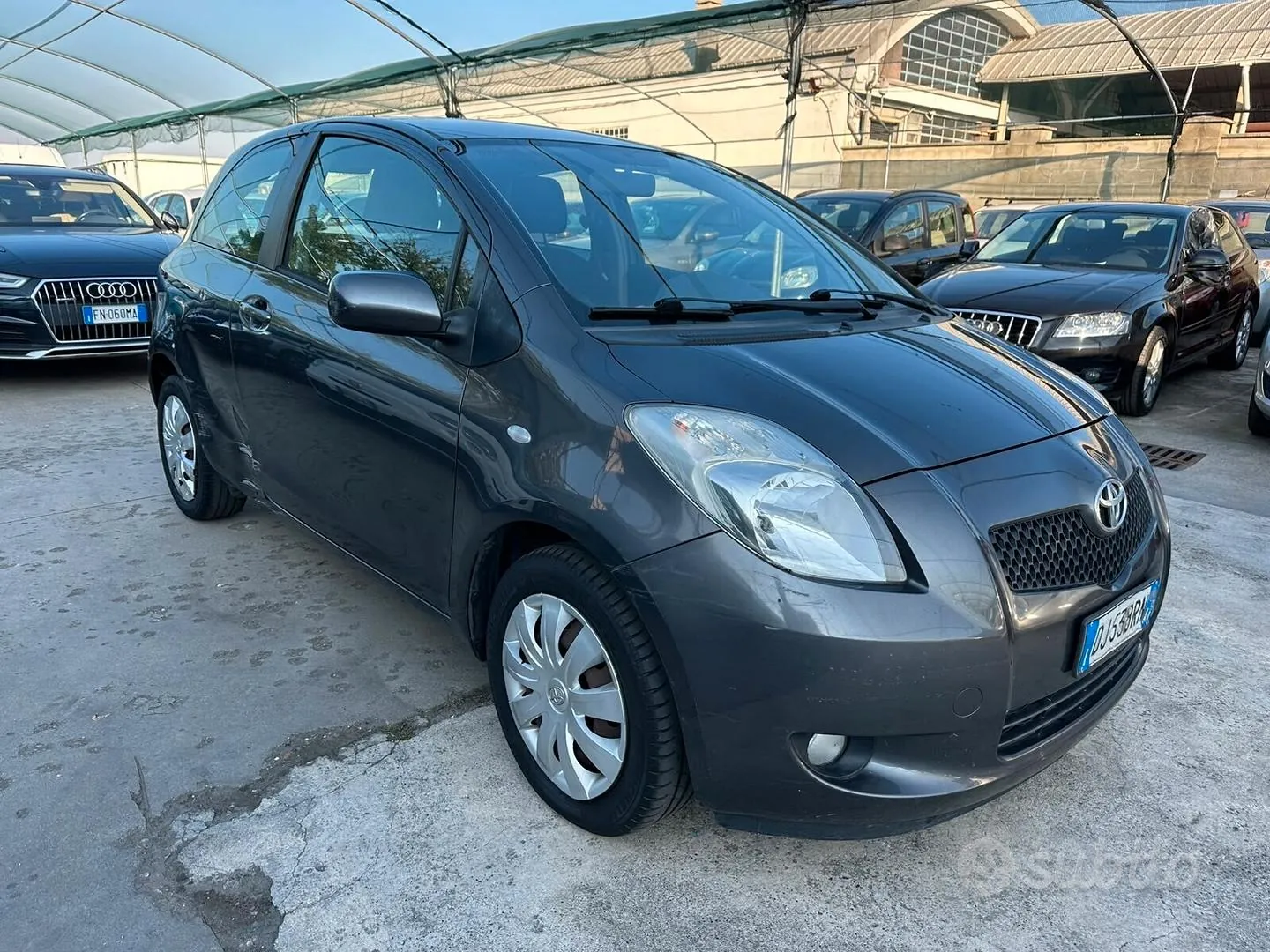 Toyota Yaris 2008 photo 2