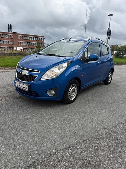 Chevrolet Spark 2012 photo 2