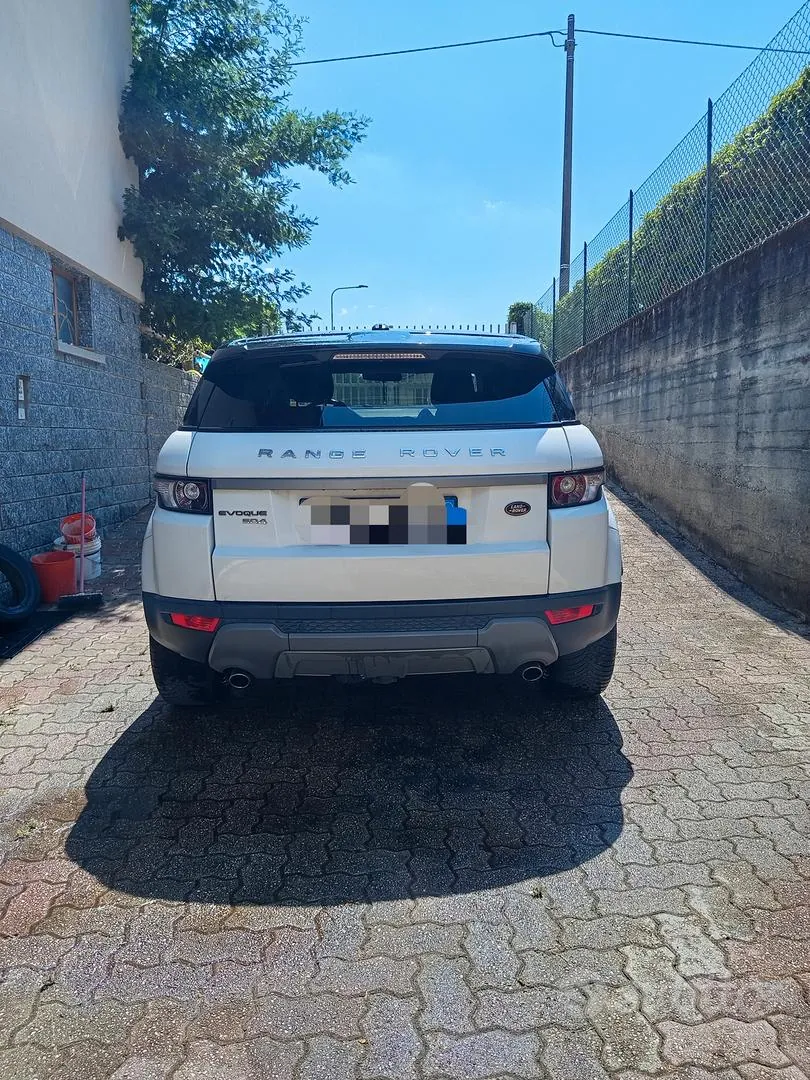 Land Rover Range Rover Evoque 2013 photo 2
