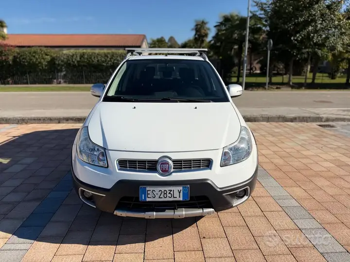 Fiat Sedici 2013 photo 2