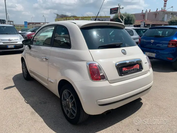 Fiat 500 2010 photo 2