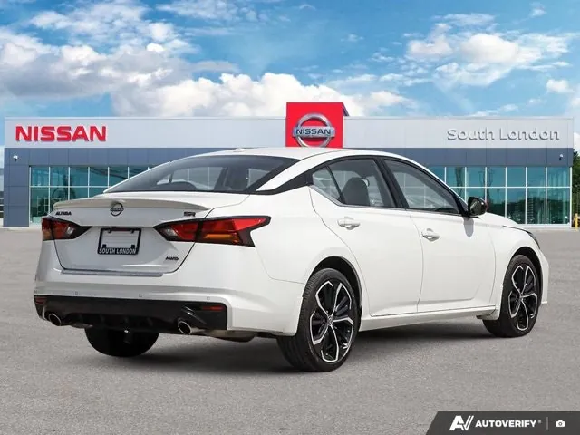 Nissan Altima 2024 photo 3