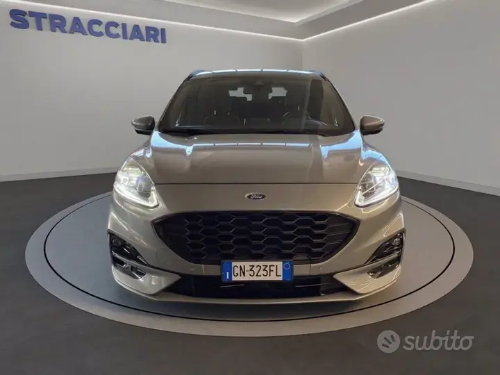 Ford Kuga 2023 photo 2