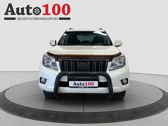 Toyota Land Cruiser 2010 photo 2