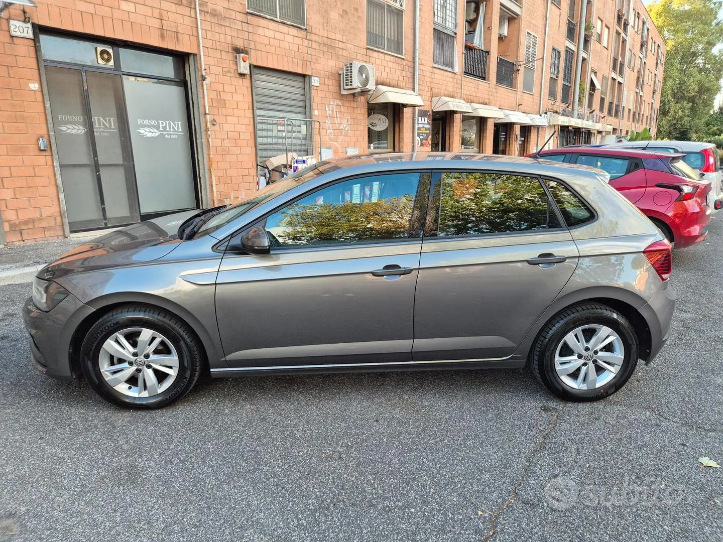 Volkswagen Polo 2019 photo 2
