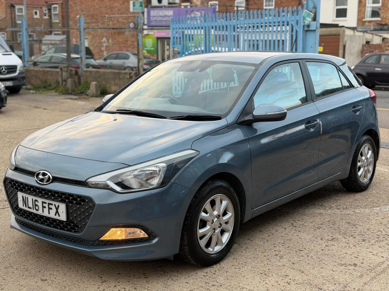 Hyundai I20 2016 photo 3