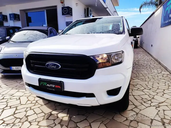 Ford Ranger 2022 photo 2