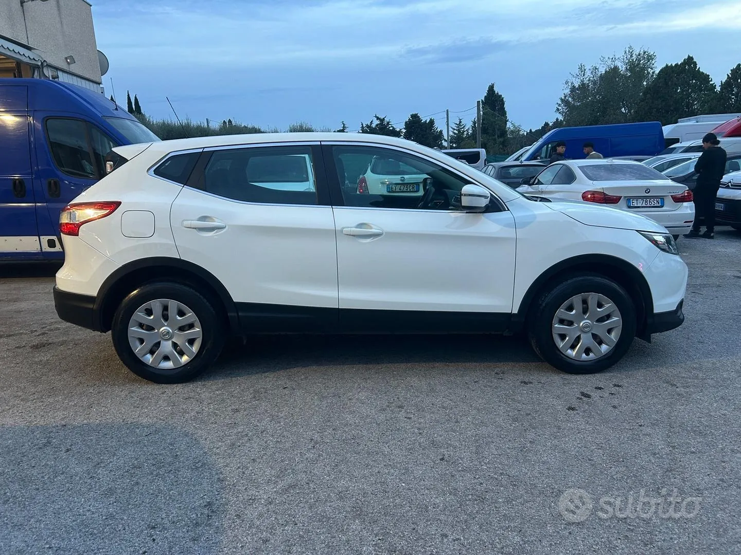 Nissan Qashqai 2015 photo 5