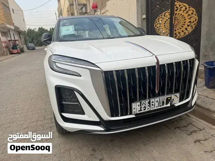 Hongqi Hs3