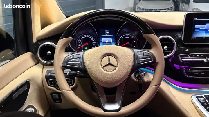 Mercedes-Benz V-Class 2018 photo 4