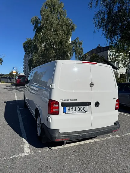 Volkswagen Transporter 2017 photo 2
