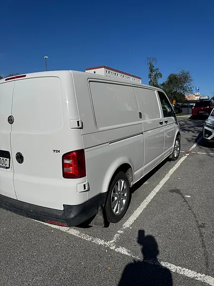 Volkswagen Transporter 2017 photo 3