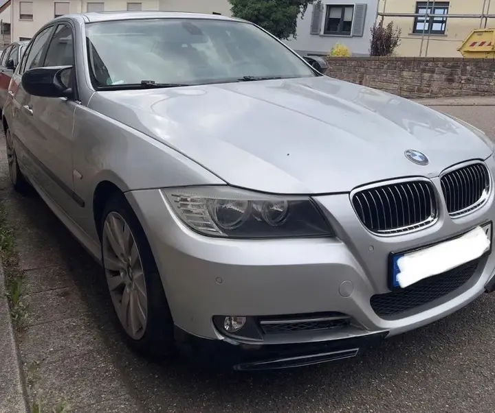 BMW 325I