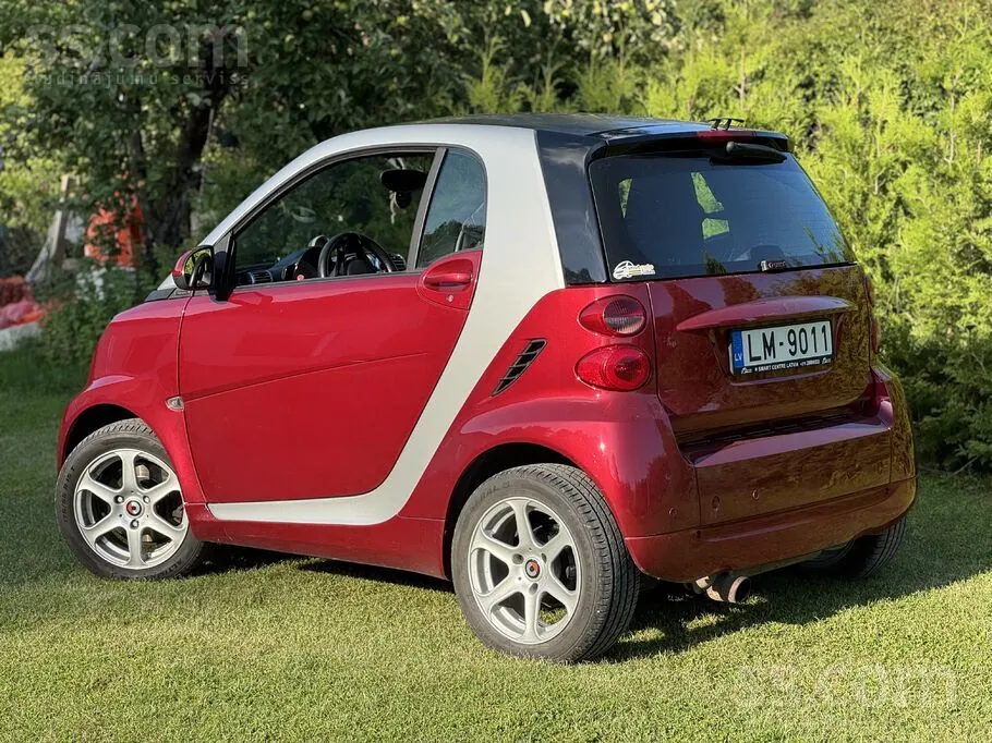 Smart Fortwo 2007 photo 2