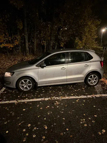 Volkswagen Polo 2011 photo 3