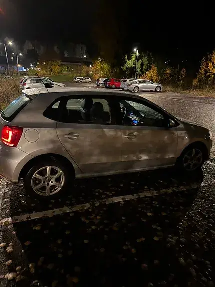 Volkswagen Polo 2011 photo 5