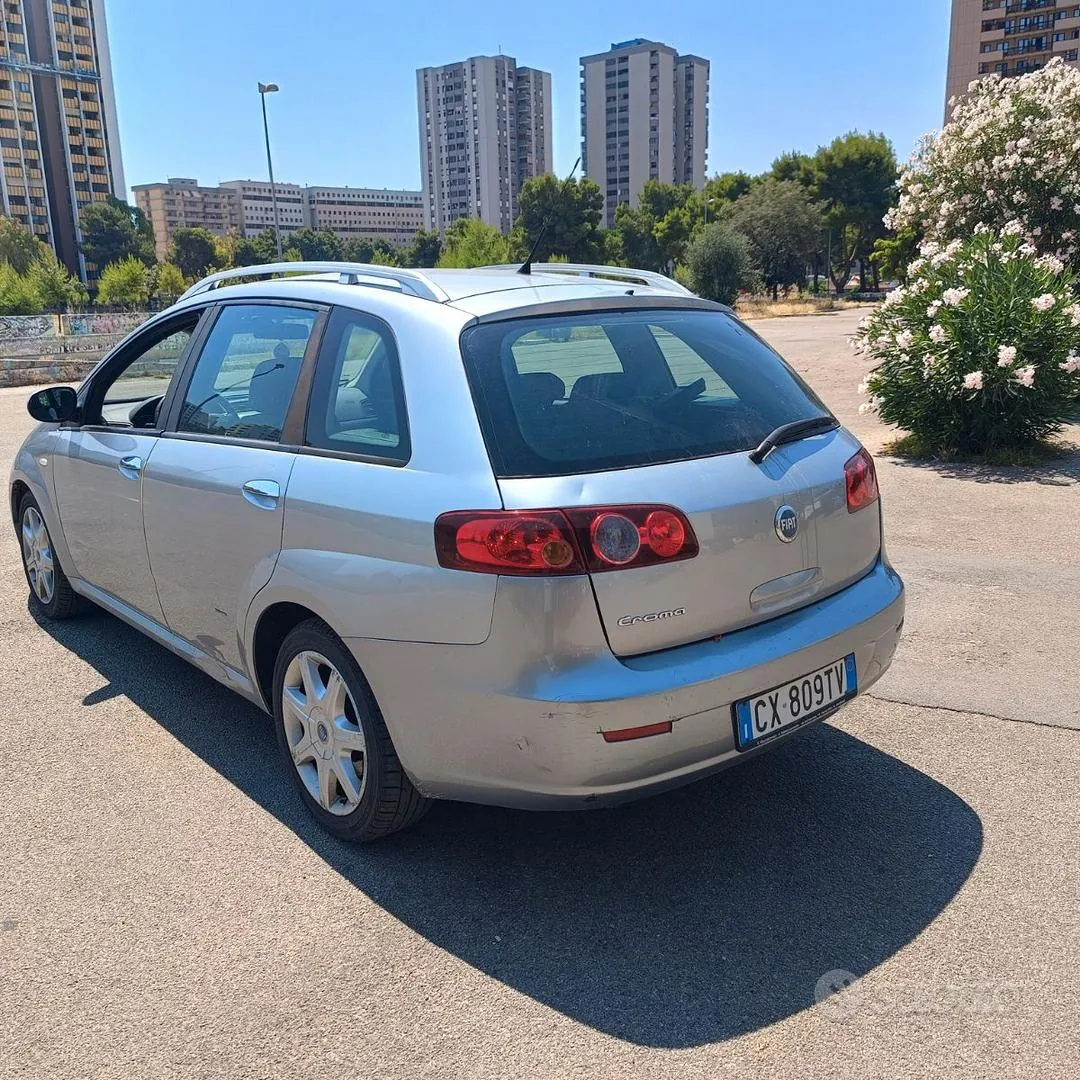 Fiat Croma 2005 photo 2