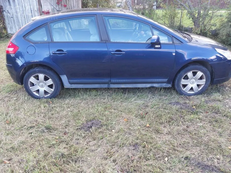 Citroen C4 2007 photo 2