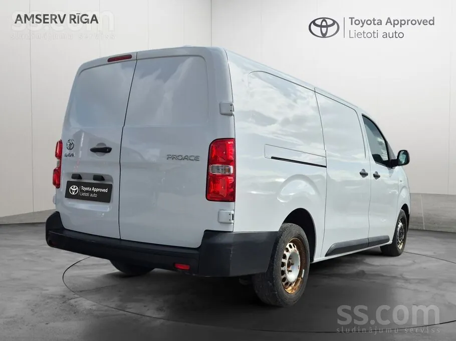 Toyota Proace 2022 photo 2
