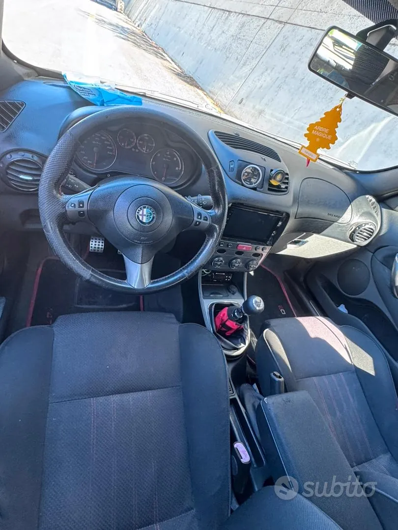 Alfa Romeo 147 2009 photo 4