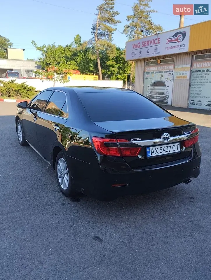 Toyota Camry 2013 photo 3