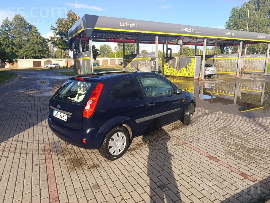Ford Fiesta 2007 photo 4