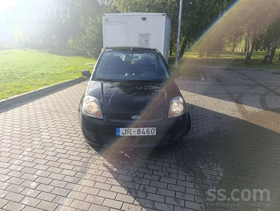Ford Fiesta 2007 photo 5