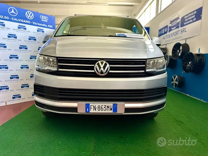 Volkswagen Caravelle 2018 photo 2