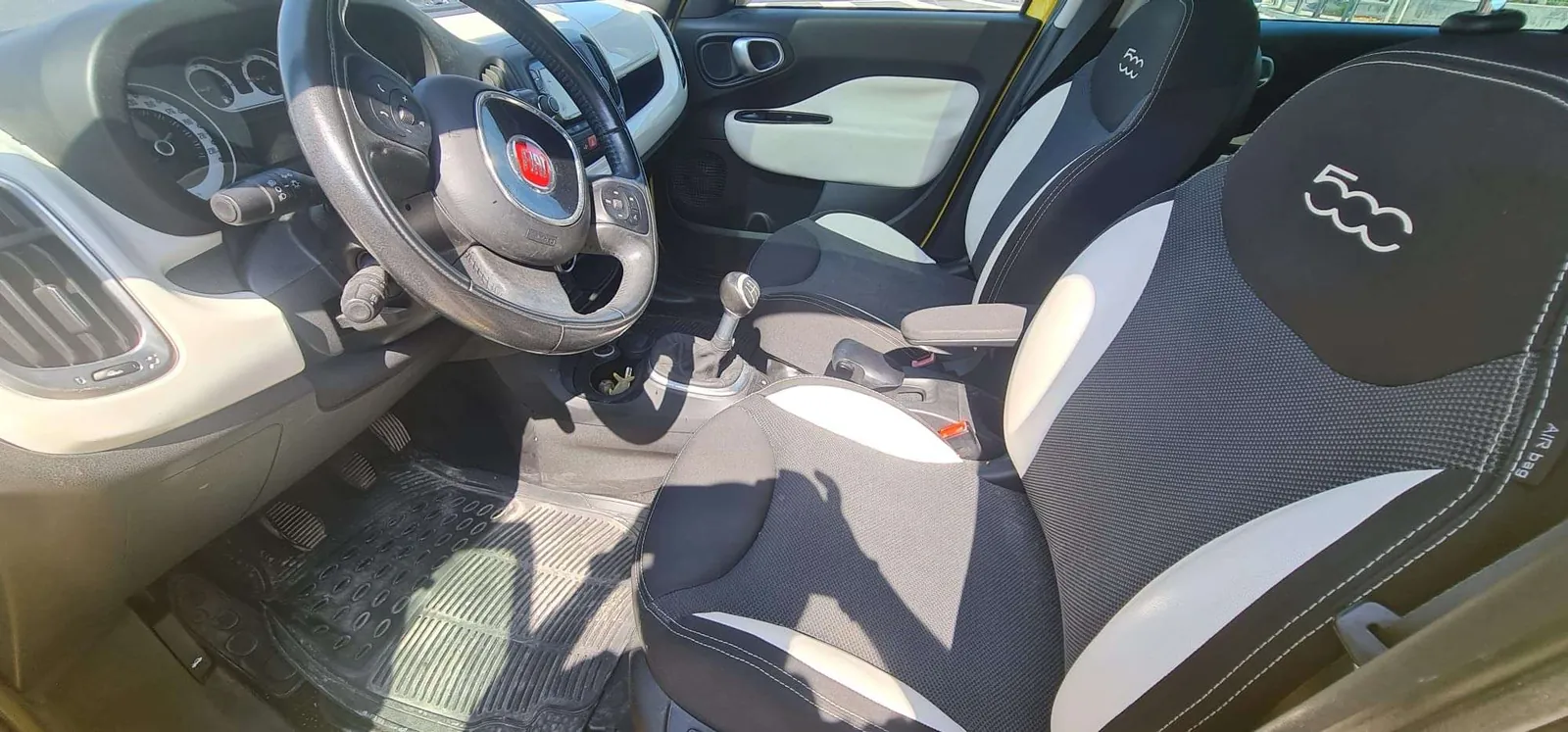 Fiat 500L 2014 photo 2