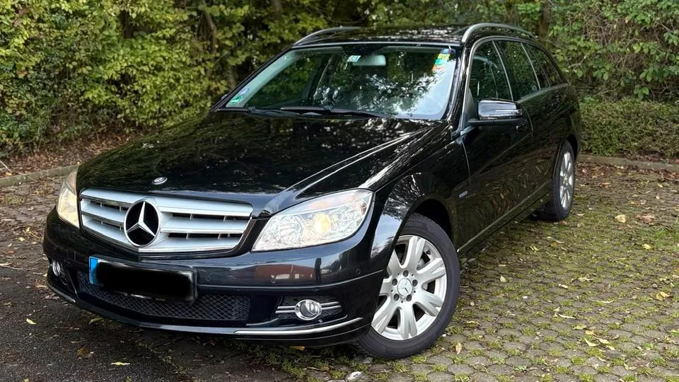 Mercedes-Benz C180