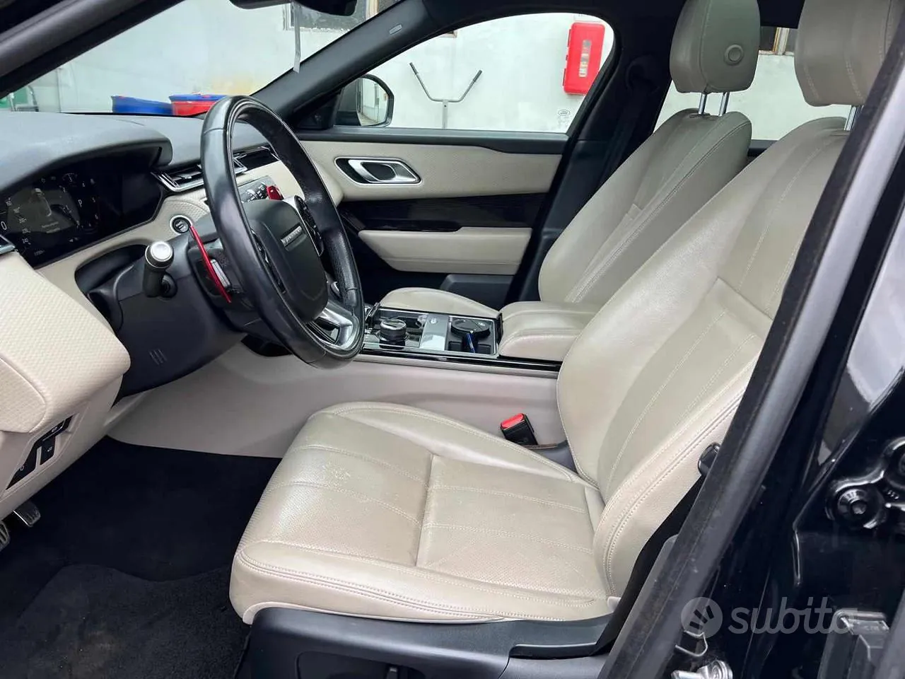 Land Rover Range Rover Velar 2018 photo 5
