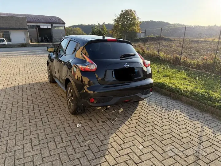 Nissan Juke 2015 photo 2
