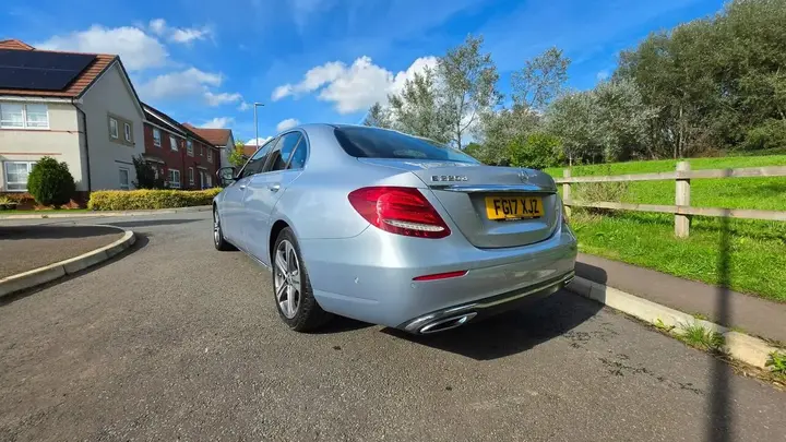 Mercedes-Benz E-Class 2017 photo 5