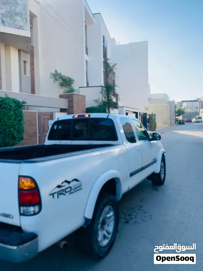 Toyota Tundra 2004 photo 4