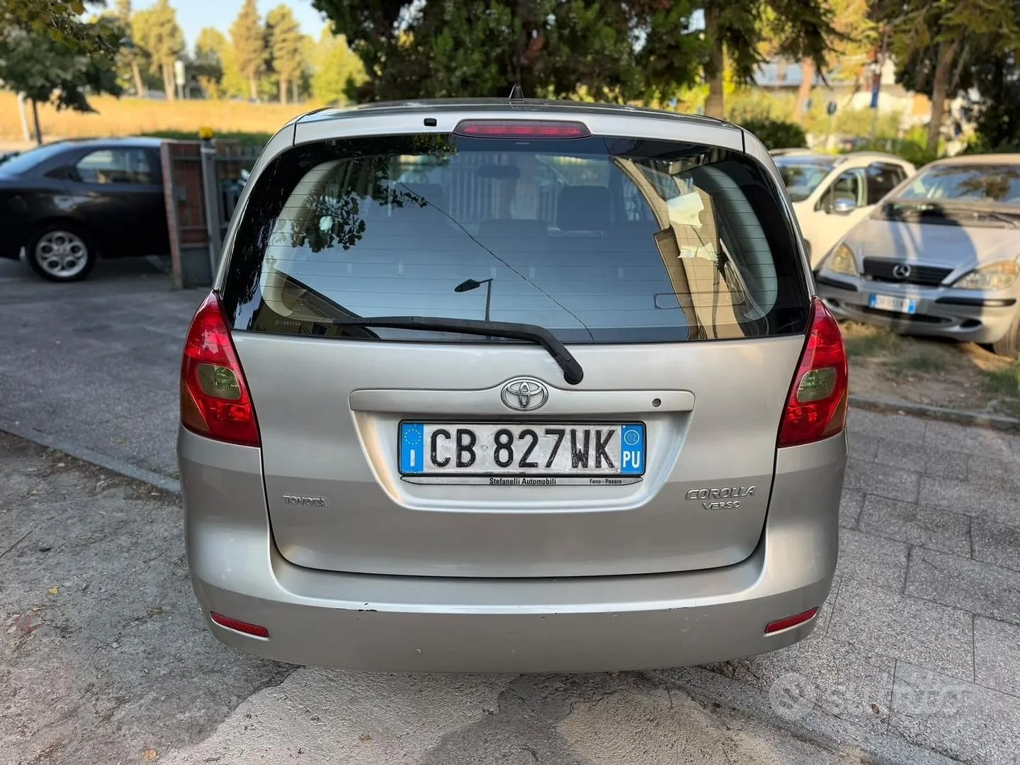 Toyota Corolla Verso 2002 photo 4