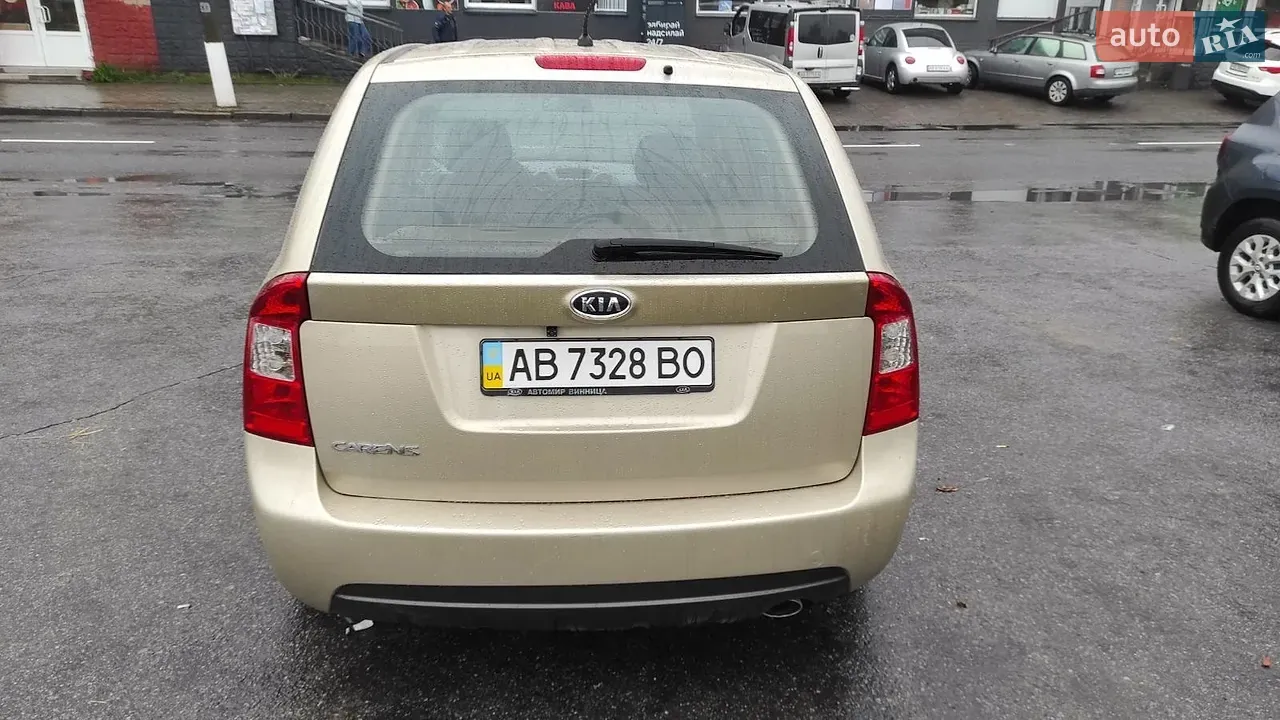 Kia Carens 2006 photo 5