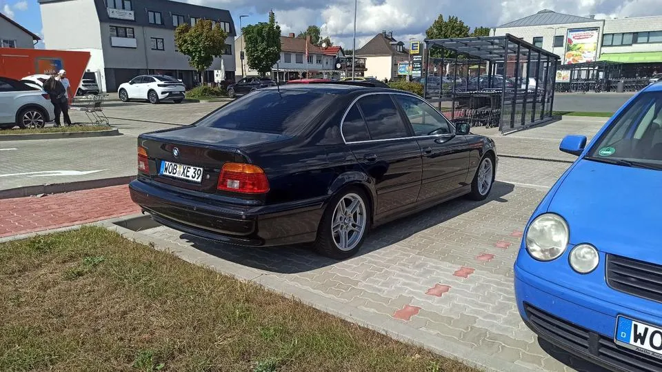 BMW 530I