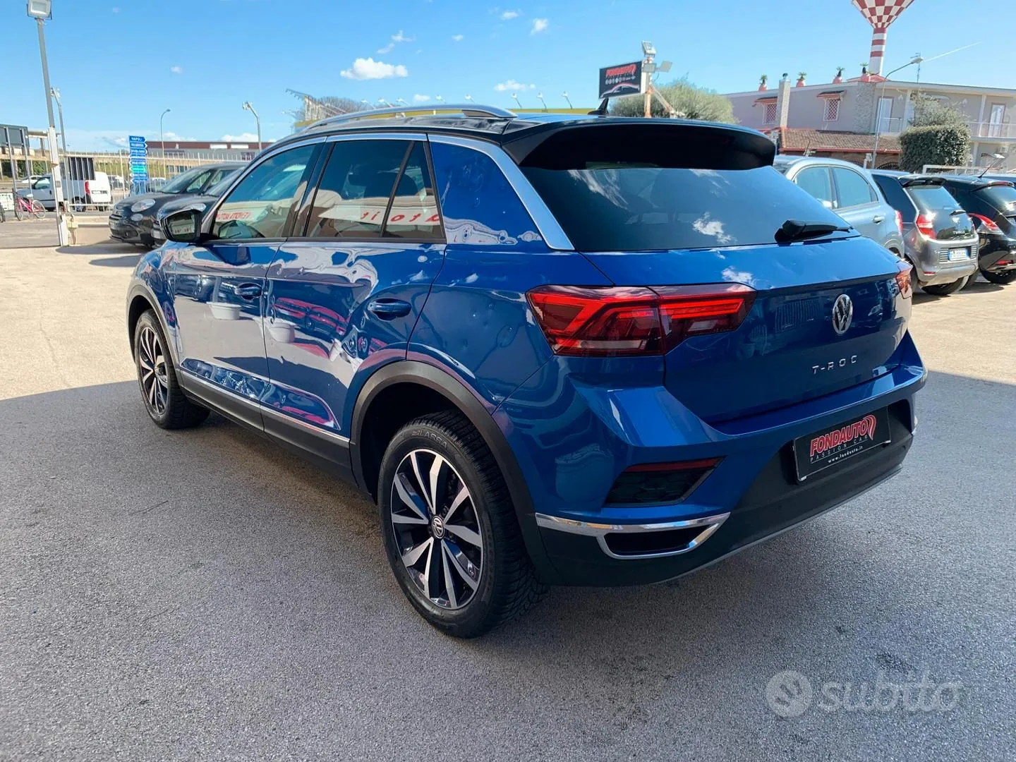 Volkswagen T-Roc 2018 photo 2
