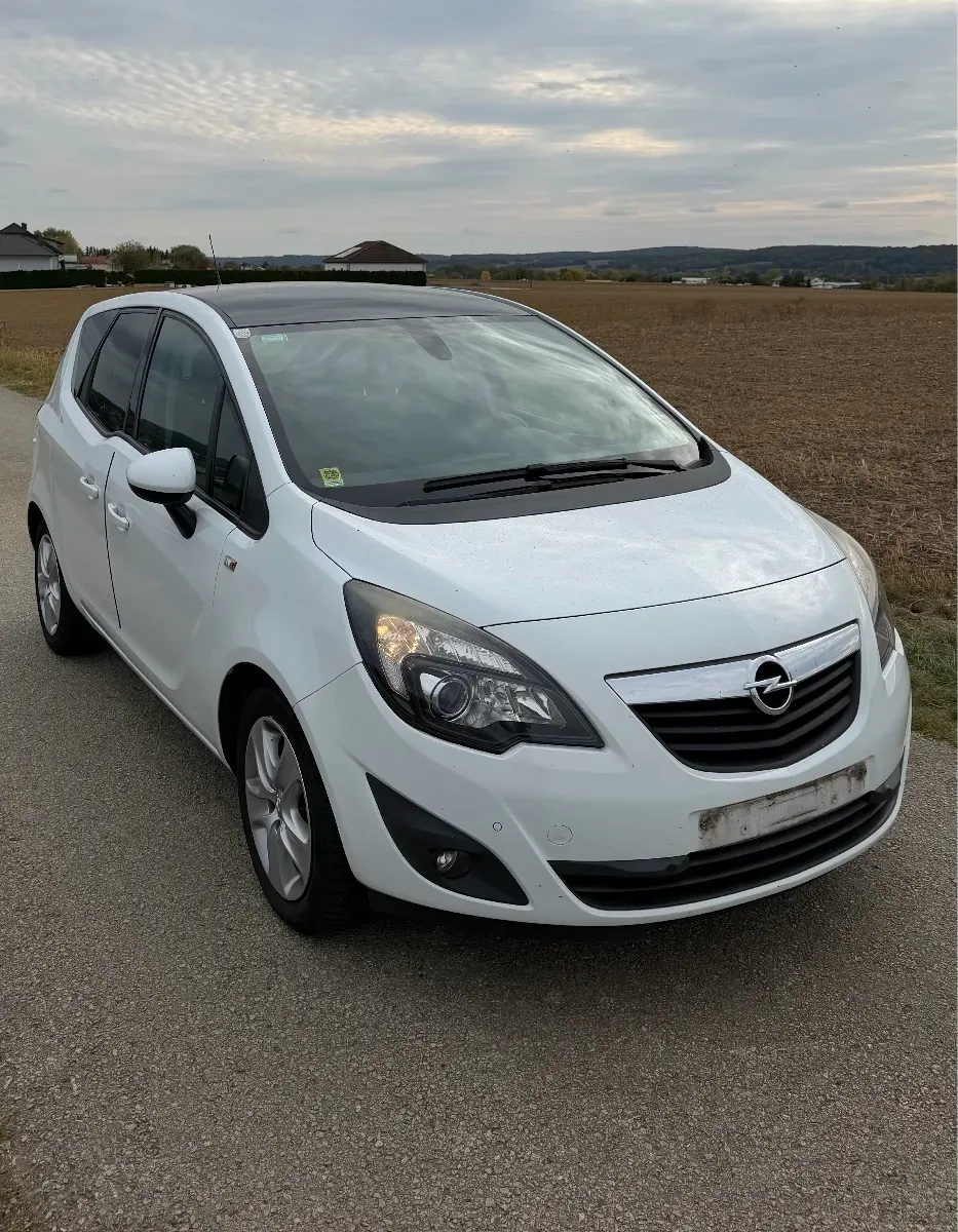 Opel Meriva 2013 photo 3